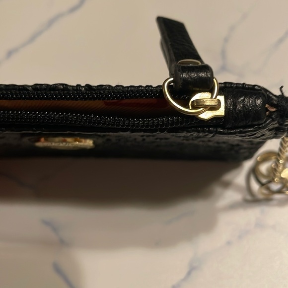 NWOT’s- Stone Mountain black & gold colored cardholder/key ring, embossed floral - Picture 3 of 9